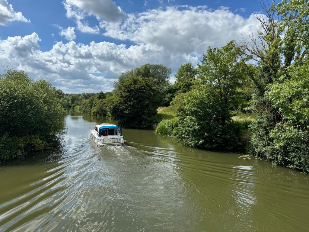 Lot: 37 - APPROXIMATELY 14 ACRES WITH RIVER FRONTAGE - View from the bridge of the land adjacent to the River Medway